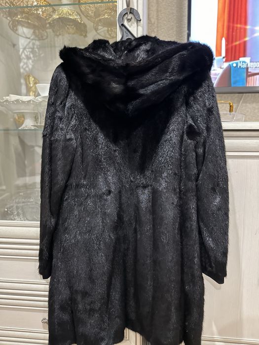 Продам Норковую шубу
