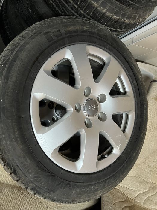 Гуми с джанти за ауди