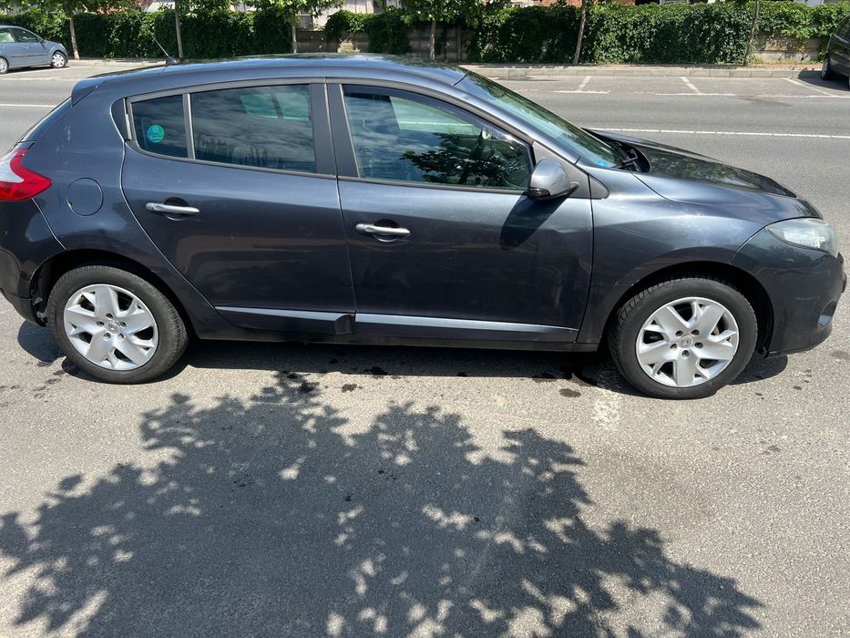 Renault Megane Mașina este funcțională din toate punctele de vedere