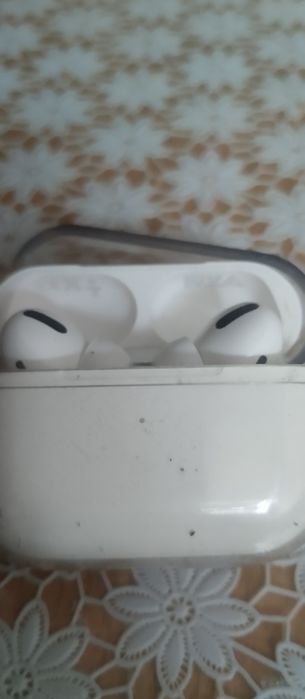 Продам эйрподсы про