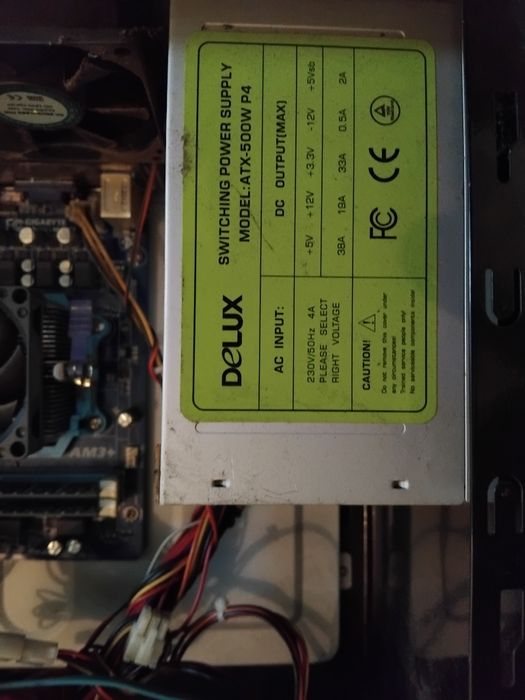 PC DELUX  In stare foarte bună de functionare