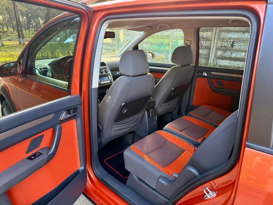 Volkswagen Touran Cross 2008 facelift highline