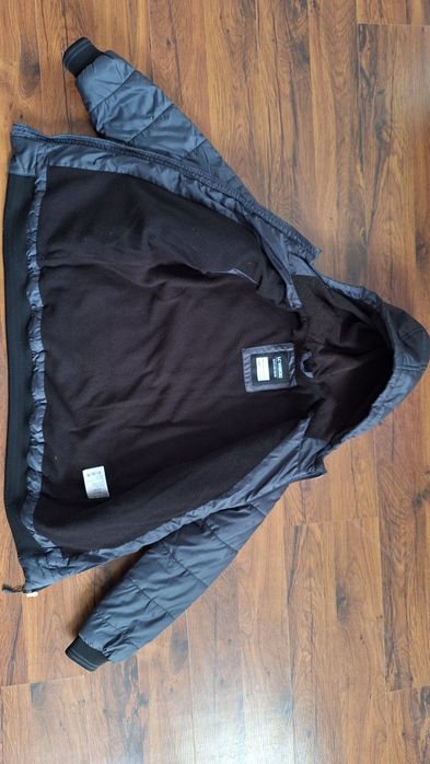 Подарявам зимно яке за момче