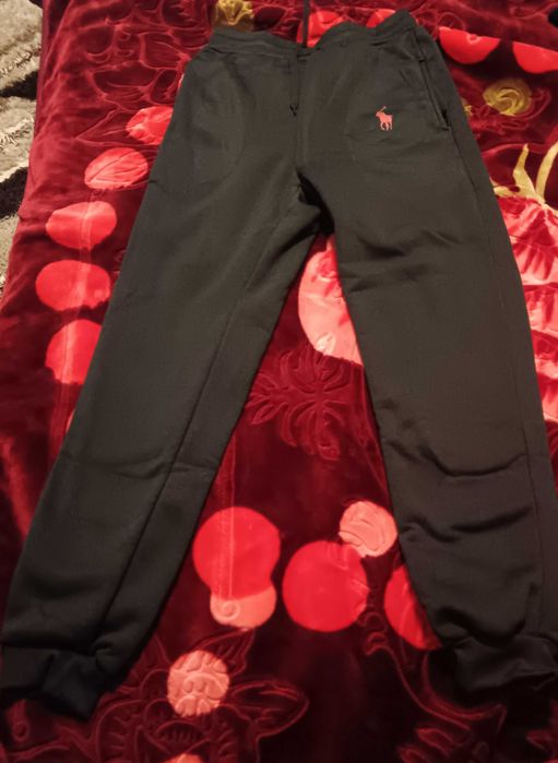 Pantaloni Ralph Lauren Marime L noi