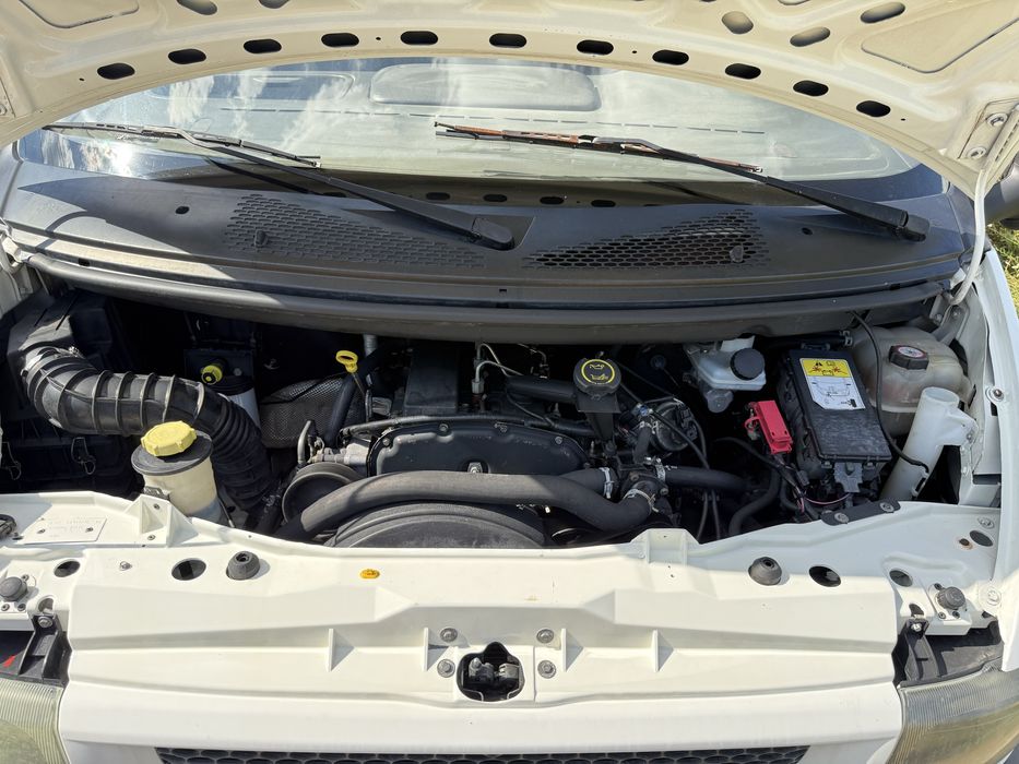 Ford Transit 2.4 !! 7 locuri !! Basculabil !! Recent adus italia