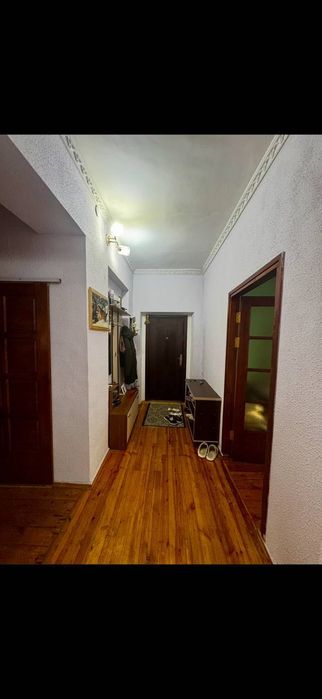 Алмалык квартира 3-х комнатная