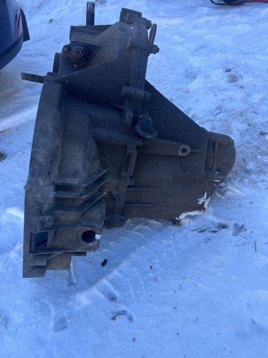 Продам коробку на ваз 2114