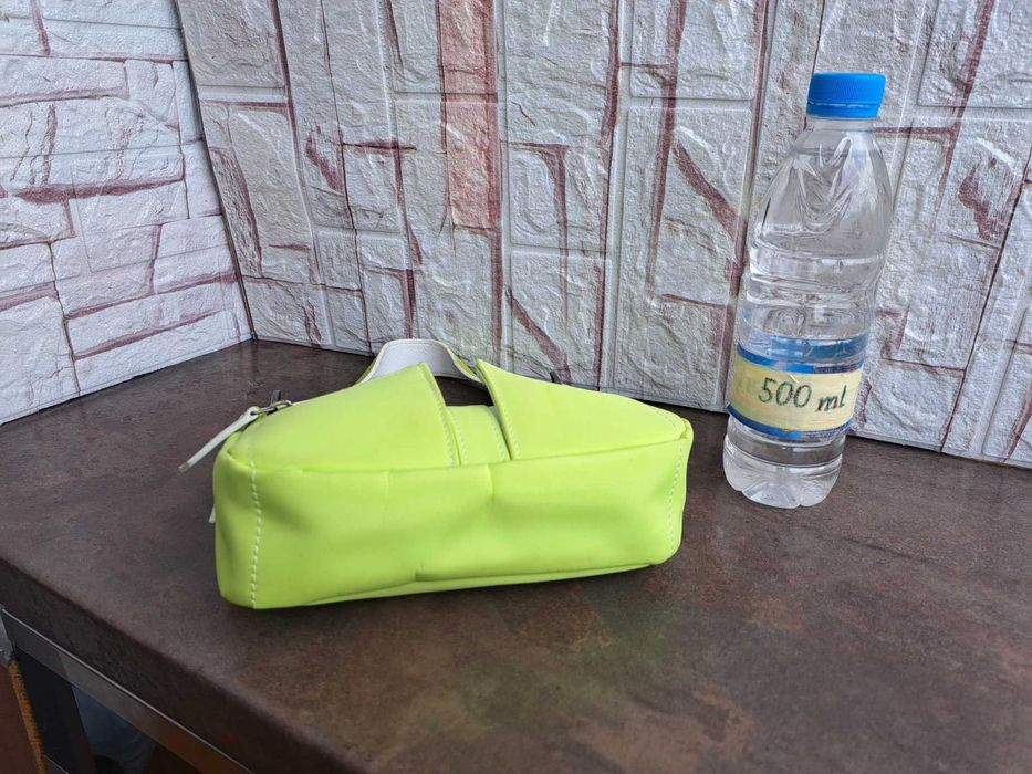 дамска чанта Tommy Hilfiger малка зелена чантичка