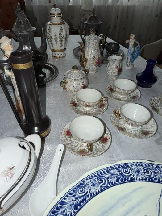 Белгийски порцелан,сервизи