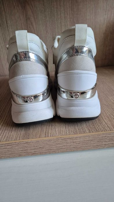 Маратонки Michael Kors 38 размер