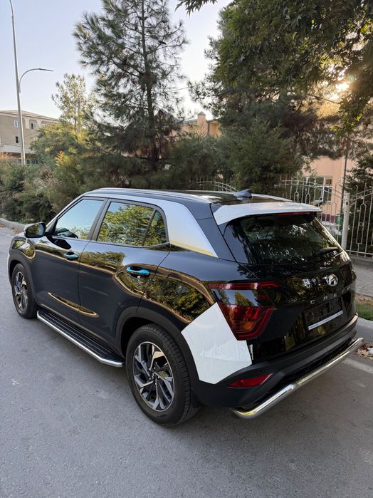 Hyundai Creta turgan moshina