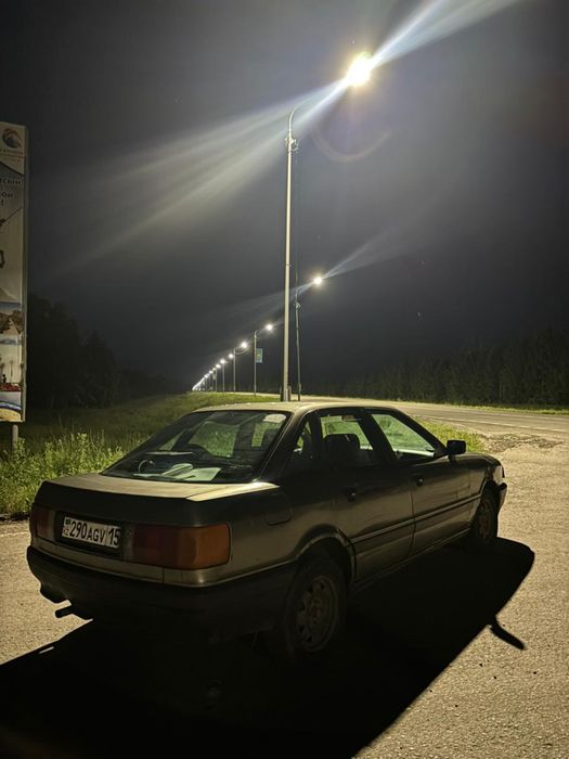Продам Ауди 80 B3
