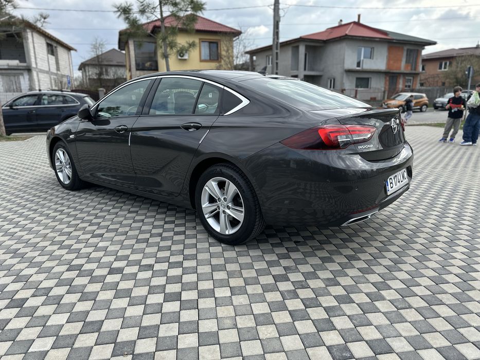 OPEL Insignia 2022 — imagine 2