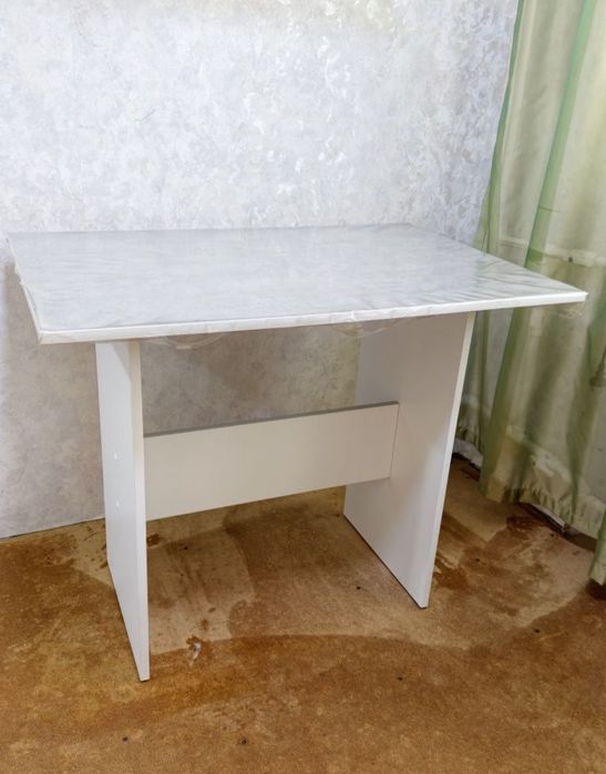 Продам кухонный стол Сатпаев
