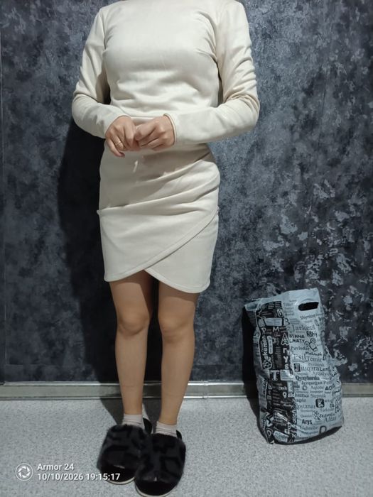 Продам платье и штаны и кордиган