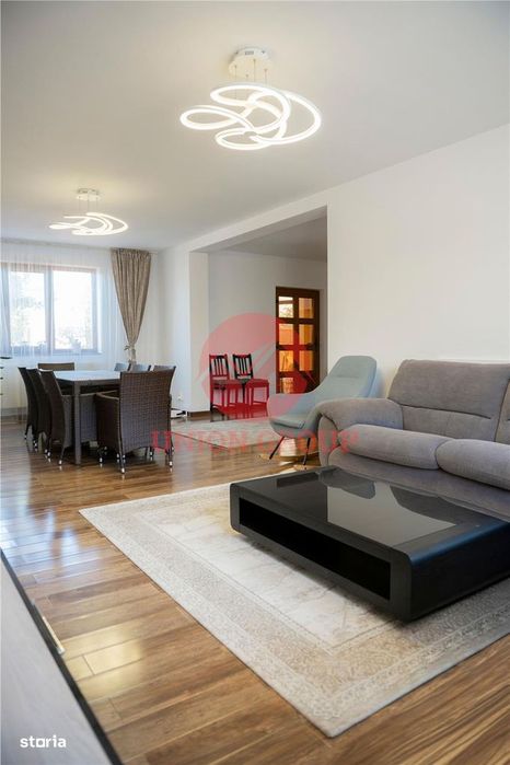 Casa Extraordinara în Lazu. Spatiu, Calitate și Confort la S