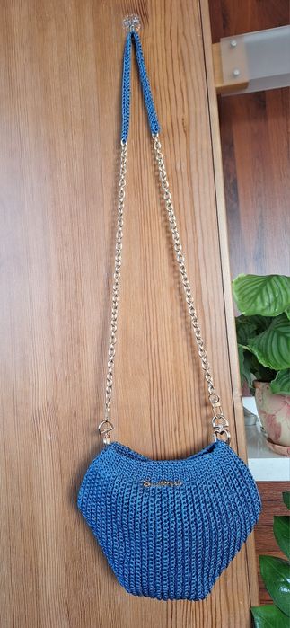 Продам вязаные сумочки