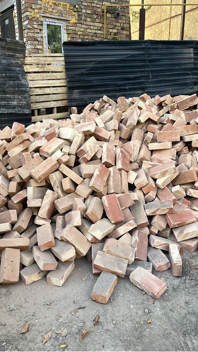 Сыпучие грузы :