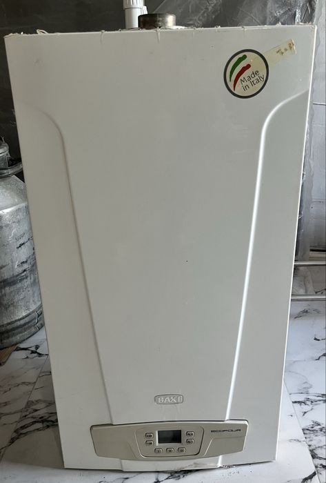 Газовый котел Baxi Ecofour 24F