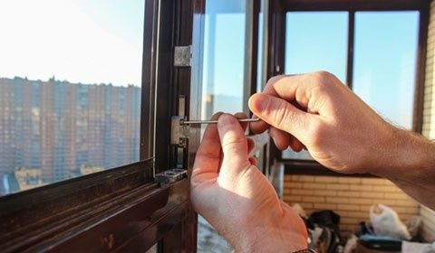 Ремонт окон в Алматы