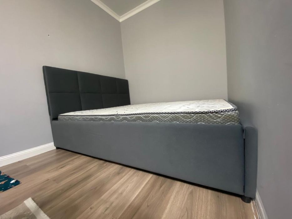 Кровать m size двуспальная 160*200!