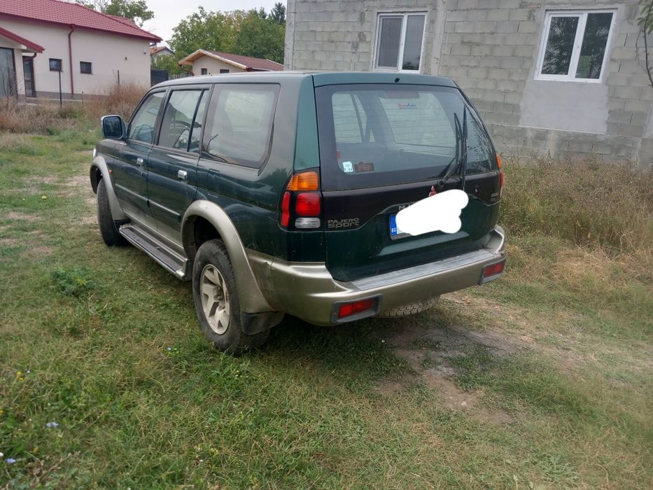 Mitsubishi pajero sport 2.5
