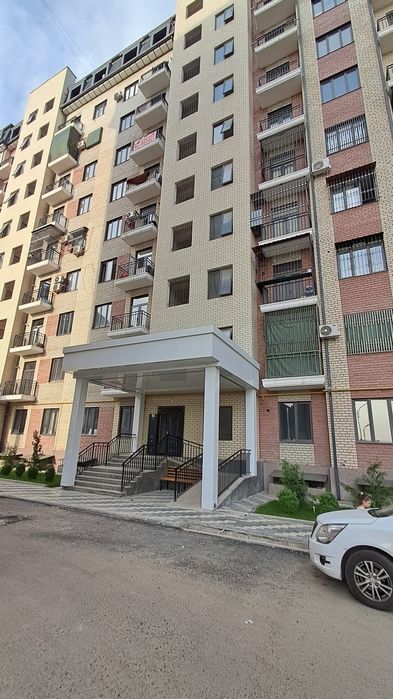 Yangi qurilgan dom 15 yanvar kuni ijaraga topshiraman.