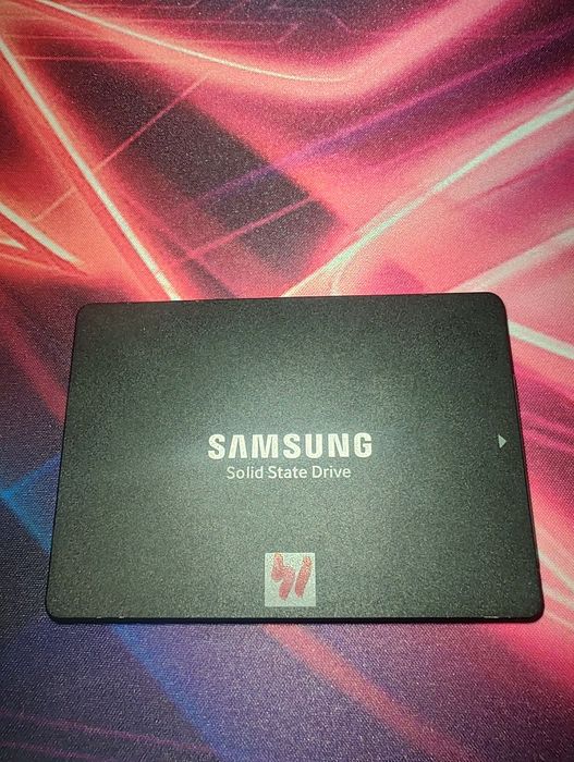 SSD Samsung 870 EVO 500GB- ca nou, 1 ore  de utilizare