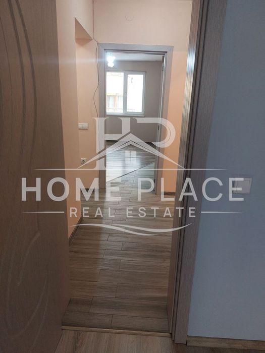 ПАРКОМЯСТО ! Необзаведен двустаен апартамент под наем - Трошево