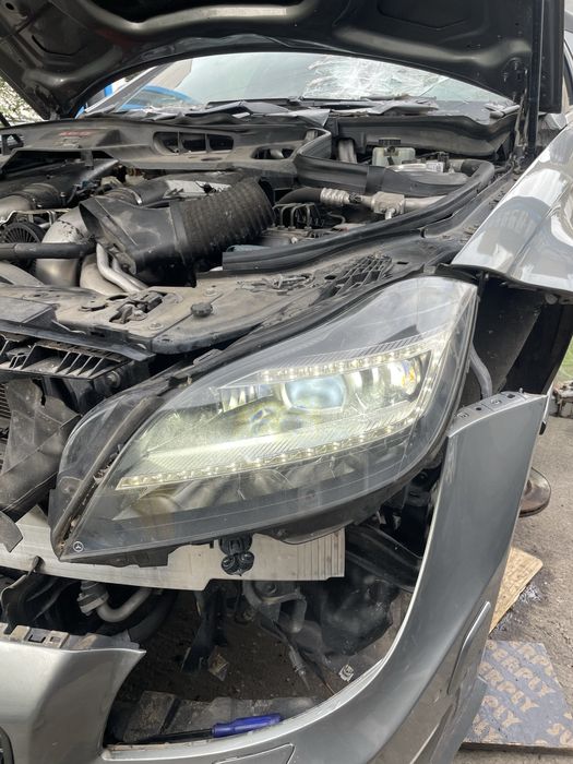 Фарове w218 cls