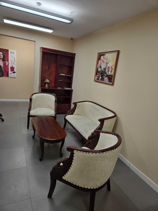 Комплект мебели естествени материали