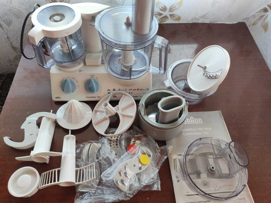 Кухонный комбаин BRAUN