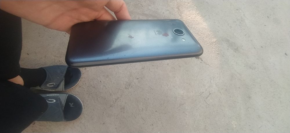 Huawei Y 3 2017yil garantiyasi bor