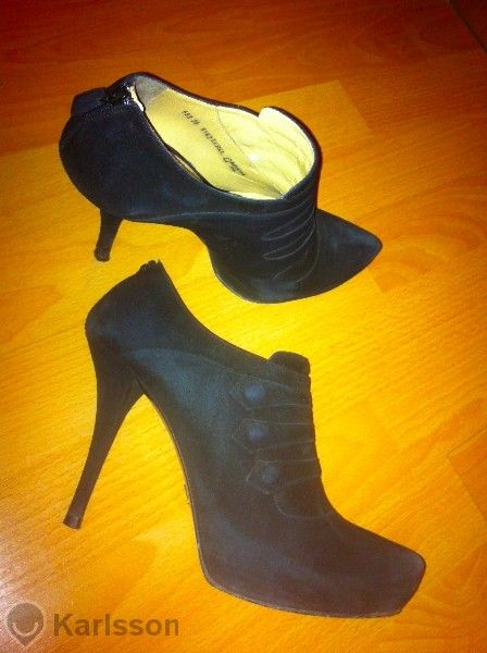 Latouche - оригинални боти! 38 номер