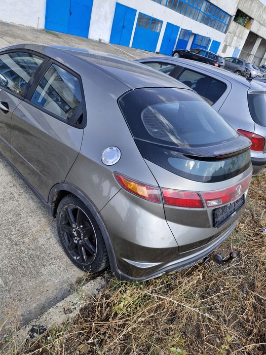 Хонда Сивик Civic ЛЯВ ВОЛАН 1.8i 140kc НА ЧАСТИ!