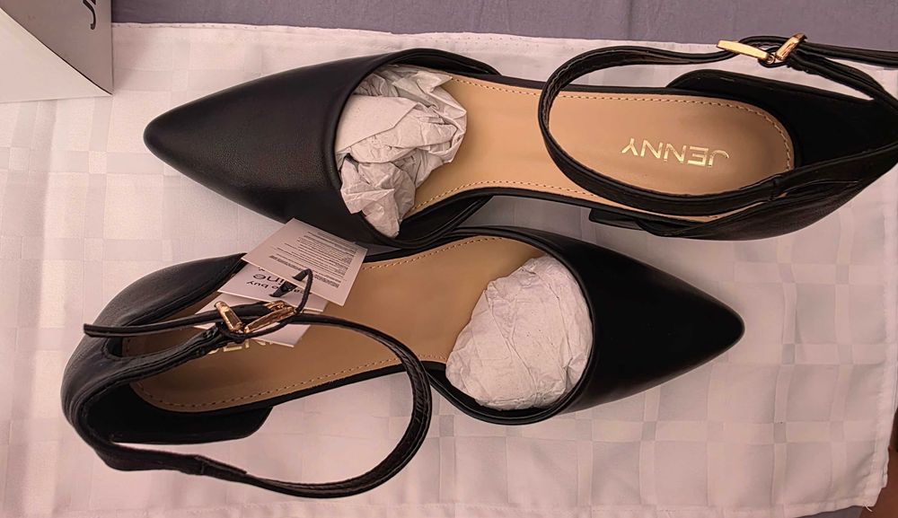 Дамски обувки Jenny