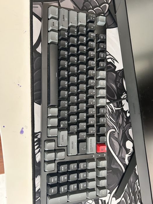 Продам клаву и мышь игровые