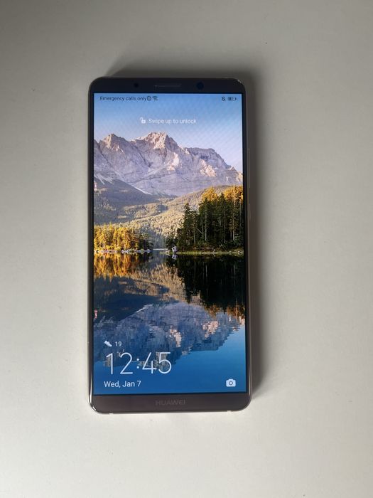 Huawei Mate 10 Pro 6GB RAM / 128GB – отлично състояние