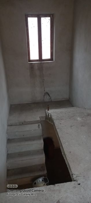 Vand Casa  Boteni