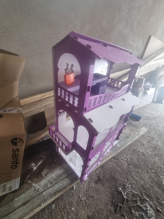 Домик для кукол 3 этажа