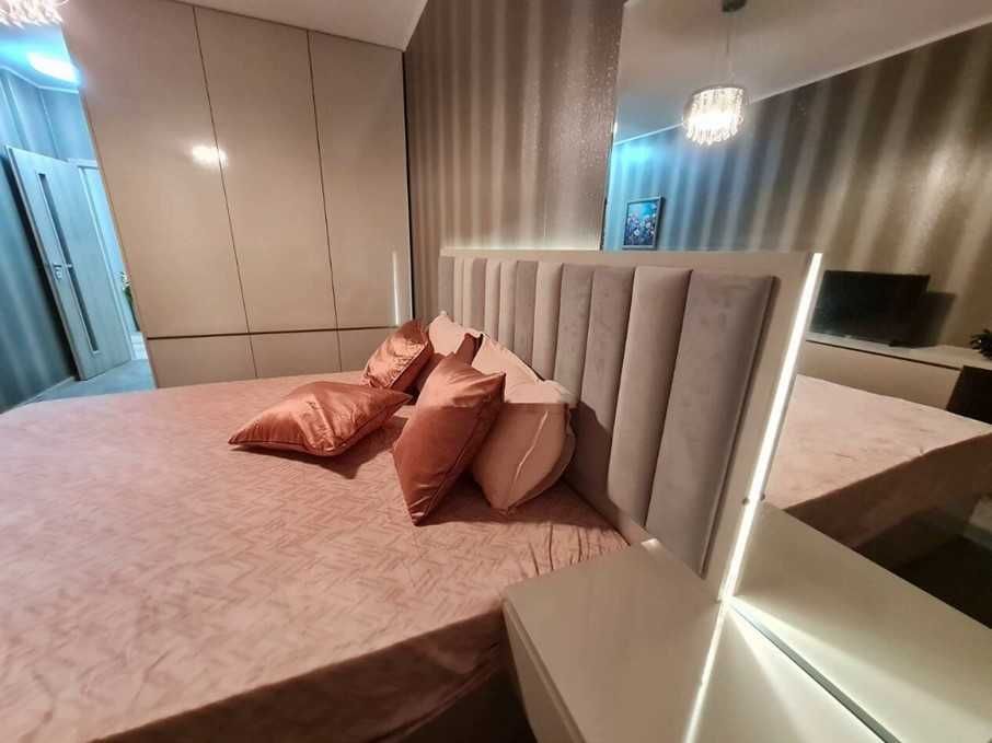 Дава се под наем Четиристаен апартамент в София, Кръстова вада - 117 кв.м за 1400 € - Снимка #4