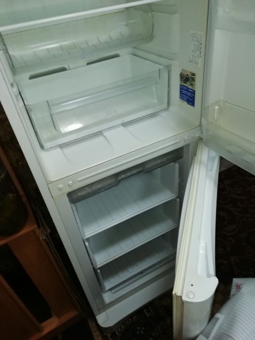 Продам холодильник состояние