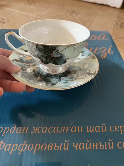 Продам сервиз фарфоровый