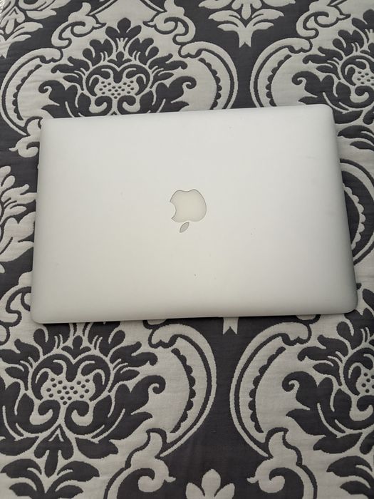 Macbook Air 13 дюйм 2012