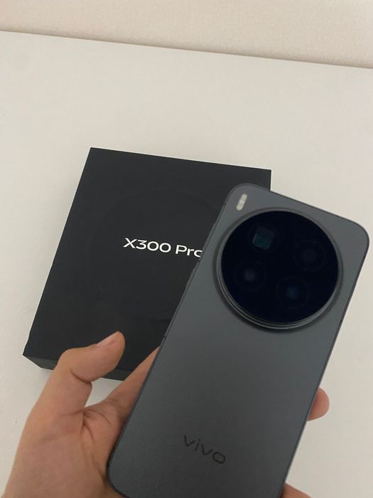 Vivo x300 pro 16/512 gb