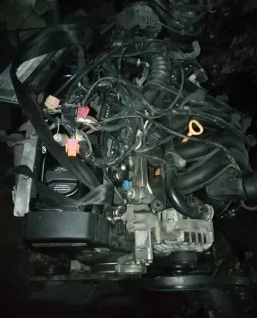 Двигатель Volkswagen AHL 369140