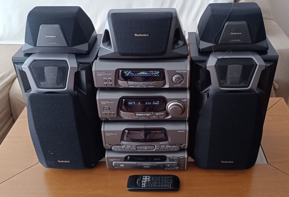 Японска аудио система Technics SC-EH600 с 5 колони и дистанционно. Отлична!