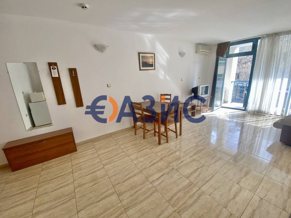 Продава се Двустаен апартамент в к.к. Слънчев бряг - 70 кв.м за 1286 €/кв.м - Снимка #10