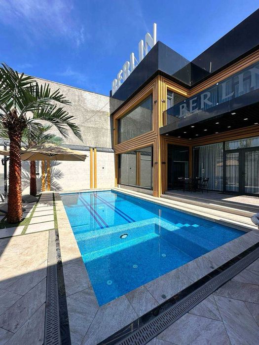 Сдаётся в аренду дача все удобства есть только семья и друзья BERLIN