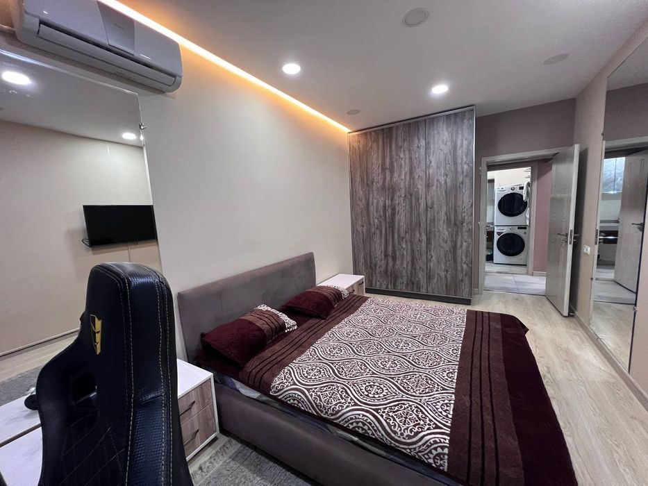 сдам квартиру в отличном районе